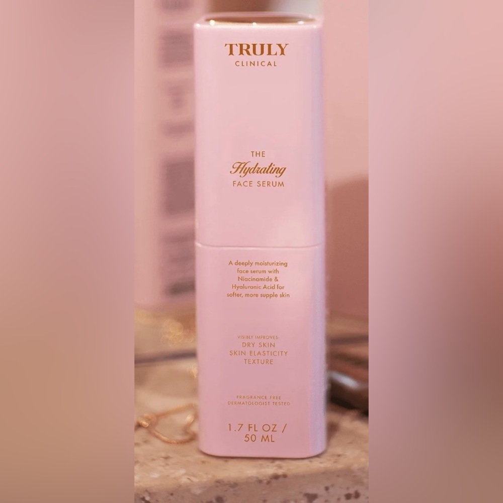 🆕 TRULY Pink Hydrating Face Serum